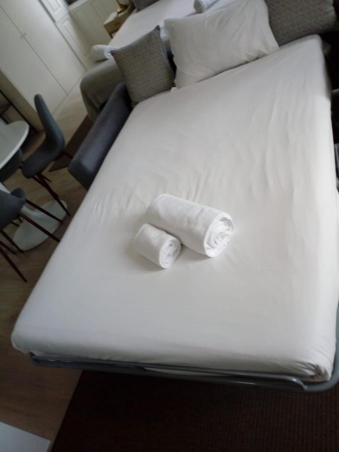 Porto Downtown Lovers Suites: Bombarda 451 ภายนอก รูปภาพ