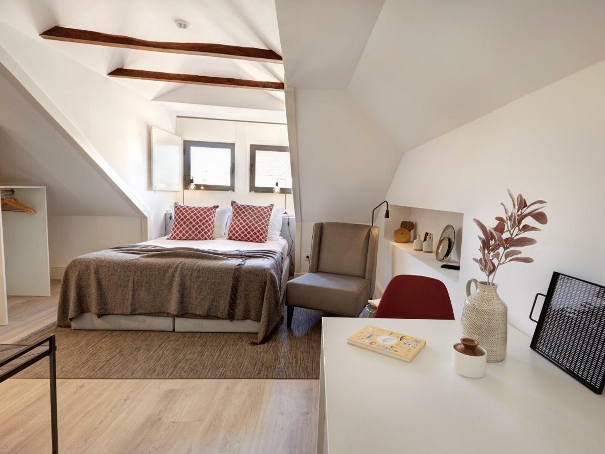 Porto Downtown Lovers Suites: Bombarda 451 ภายนอก รูปภาพ