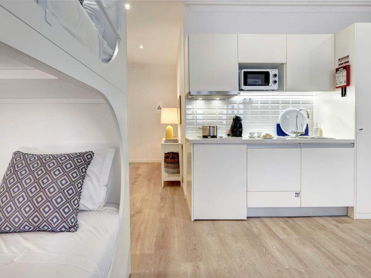 Porto Downtown Lovers Suites: Bombarda 451 ภายนอก รูปภาพ